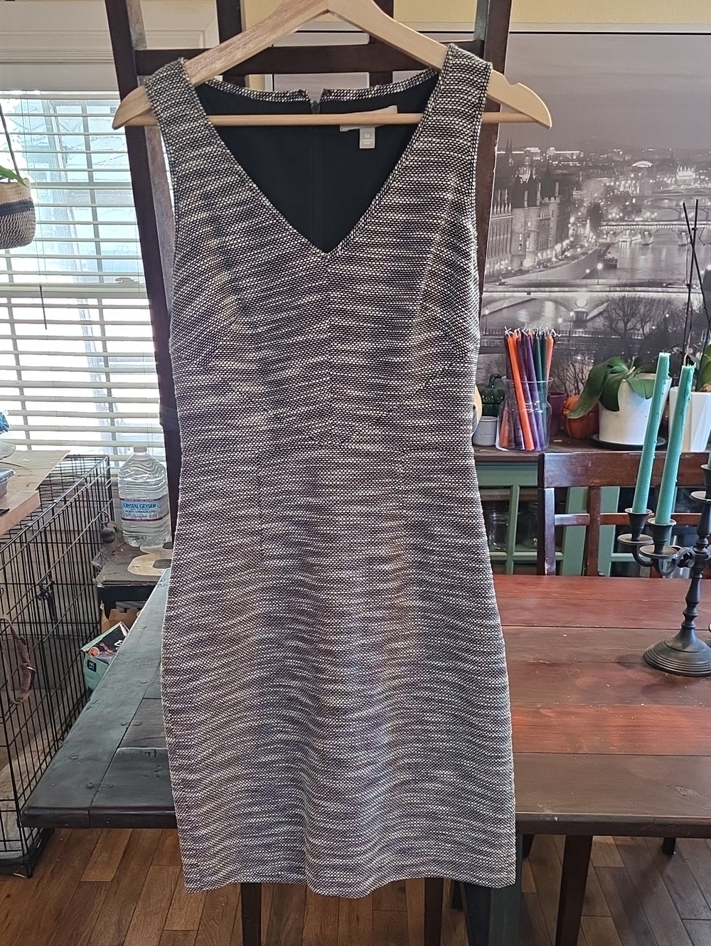 Banana Republic Black and White Textured V‑Neck Sheath Dress